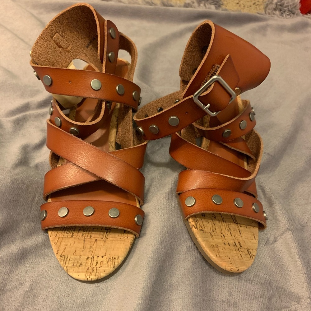 Espadrille sandals for summer!